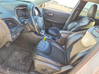 Вид 2021 JEEP CHEROKEE TRAILHAWK, угол 7