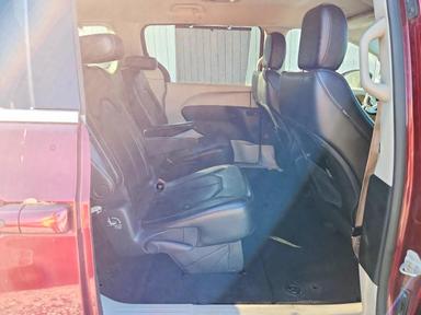 Вид 2020 CHRYSLER VOYAGER LXI, угол 10