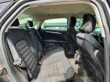 2016 FORD FUSION SE view, angle 10