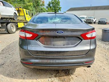 2016 FORD FUSION SE view, angle 6