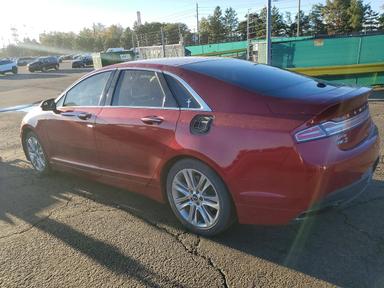 Vista de 2014 LINCOLN MKZ, ángulo 2
