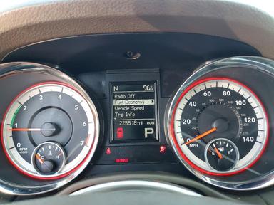 Vue de 2013 DODGE DURANGO SXT, angle 9