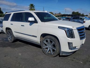 Vista de 2016 CADILLAC ESCALADE PREMIUM, ángulo 4