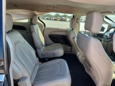 Vedere 2021 CHRYSLER VOYAGER LXI, unghi 11