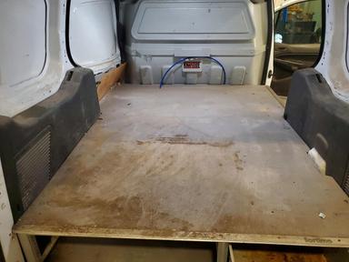 Вид 2014 FORD TRANSIT CONNECT XL, угол 10