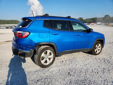 Vedere 2018 JEEP COMPASS LATITUDE, unghi 3