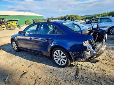Vista de 2014 AUDI A4 PREMIUM, ángulo 2