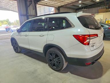 2021 HONDA PILOT SE view, angle 2