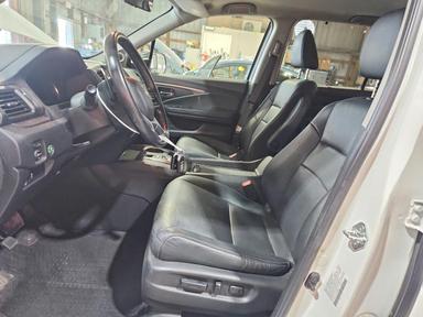 2021 HONDA PILOT SE view, angle 7