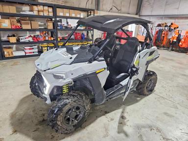 منظر 2023 POLARIS RZR 900 UTILITY VEHICLE، زاوية 2