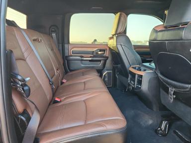 منظر 2024 RAM 3500 LONGHORN، زاوية 10
