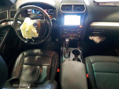 Вид 2017 FORD EXPLORER XLT, угол 8