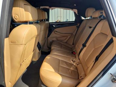 Vedere 2018 PORSCHE MACAN, unghi 10
