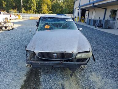 منظر 1997 BUICK LESABRE CUSTOM، زاوية 5