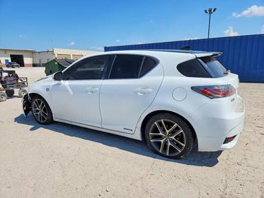 Вид 2015 LEXUS CT 200, угол 2