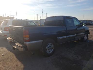 منظر 2002 CHEVROLET SILVERADO C1500، زاوية 3