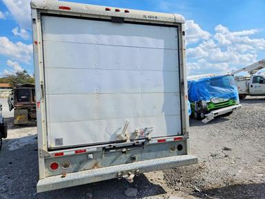 منظر 2007 FORD E450 BOX TRUCK، زاوية 6