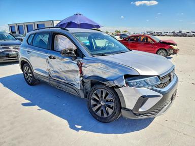 Vedere 2023 VOLKSWAGEN TAOS S, unghi 4