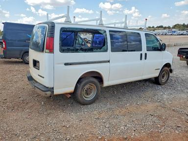 منظر 1999 CHEVROLET EXPRESS G2500، زاوية 3