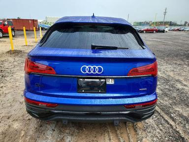 منظر 2022 AUDI Q5 SPORTBACK PRM PLS 45، زاوية 6