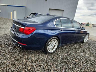 2014 BMW 750 LXI view, angle 3