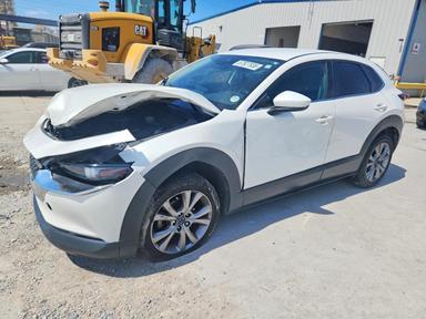 Вид 2021 MAZDA CX-30 SELECT, угол 1