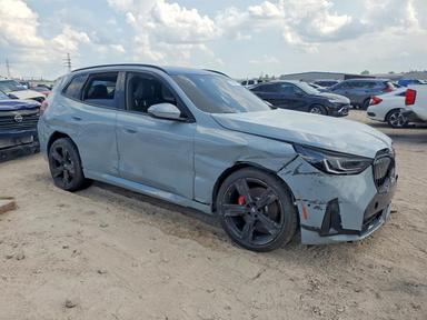 Vue de 2026 BMW X3 30 XDRIVE, angle 4