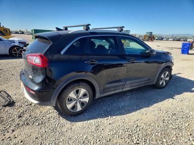 2018 KIA NIRO LX view, angle 3