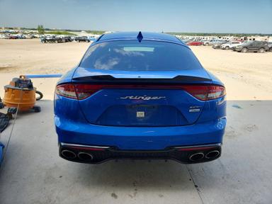 Vue de 2022 KIA STINGER GT2, angle 6