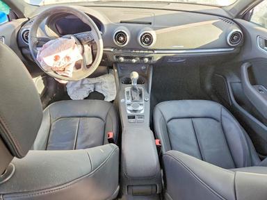 Vista de 2019 AUDI A3 PREMIUM PLUS, ángulo 8