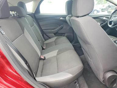 منظر 2013 FORD FOCUS SE، زاوية 10