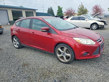 منظر 2013 FORD FOCUS SE، زاوية 4