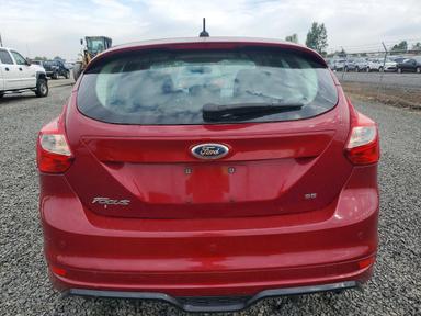 منظر 2013 FORD FOCUS SE، زاوية 6