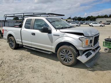 Вид 2018 FORD F150 SUPER CAB, угол 4