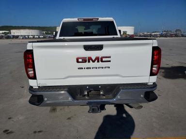 Vista de 2025 GMC SIERRA K2500 HEAVY DUTY, ángulo 6