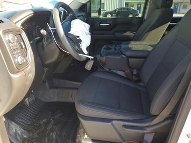 Vista de 2025 GMC SIERRA K2500 HEAVY DUTY, ángulo 7