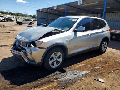 منظر 2011 BMW X3 XDRIVE28I، زاوية 1