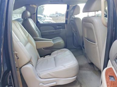 منظر 2007 GMC YUKON XL K1500، زاوية 11