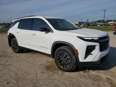 Vista de 2026 CHEVROLET TRAVERSE LT, ángulo 4