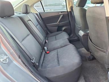 Вид 2010 MAZDA 3 I, угол 10