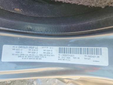 Вид 2012 CHRYSLER 200 S, угол 12