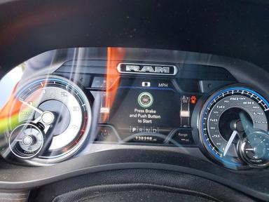 منظر 2019 RAM 2500 LIMITED، زاوية 9