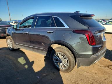 2023 CADILLAC XT5 PREMIUM LUXURY view, angle 2