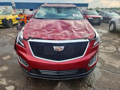 Вид 2024 CADILLAC XT5 SPORT, угол 5