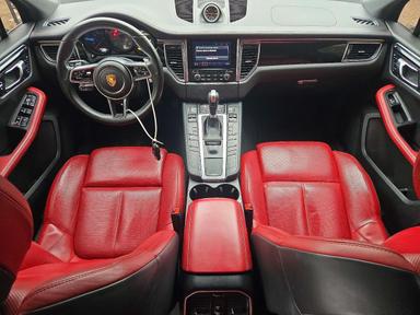 Vista de 2017 PORSCHE MACAN S, ángulo 8