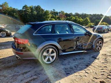 Vista de 2014 AUDI A4 ALLROAD PREMIUM PLUS, ángulo 3