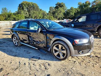 Vista de 2014 AUDI A4 ALLROAD PREMIUM PLUS, ángulo 4