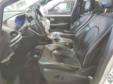 Вид 2019 CHRYSLER PACIFICA LIMITED, угол 7