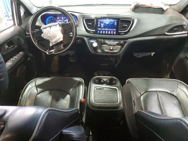 Вид 2019 CHRYSLER PACIFICA LIMITED, угол 8