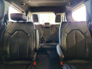 Vue de 2023 CHRYSLER PACIFICA TOURING L, angle 10